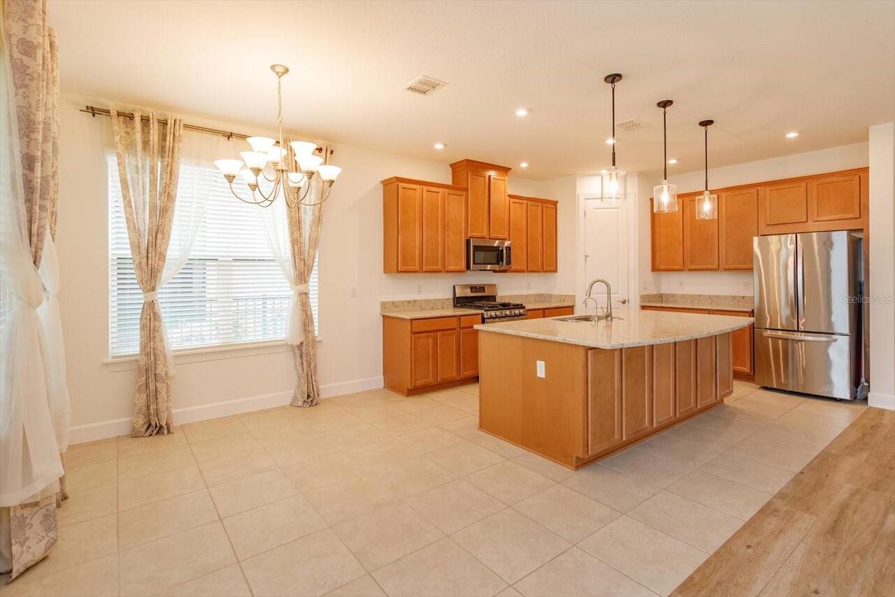Listing Photo 16