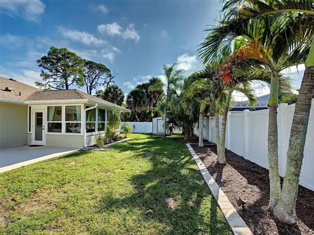 Listing Photo 6