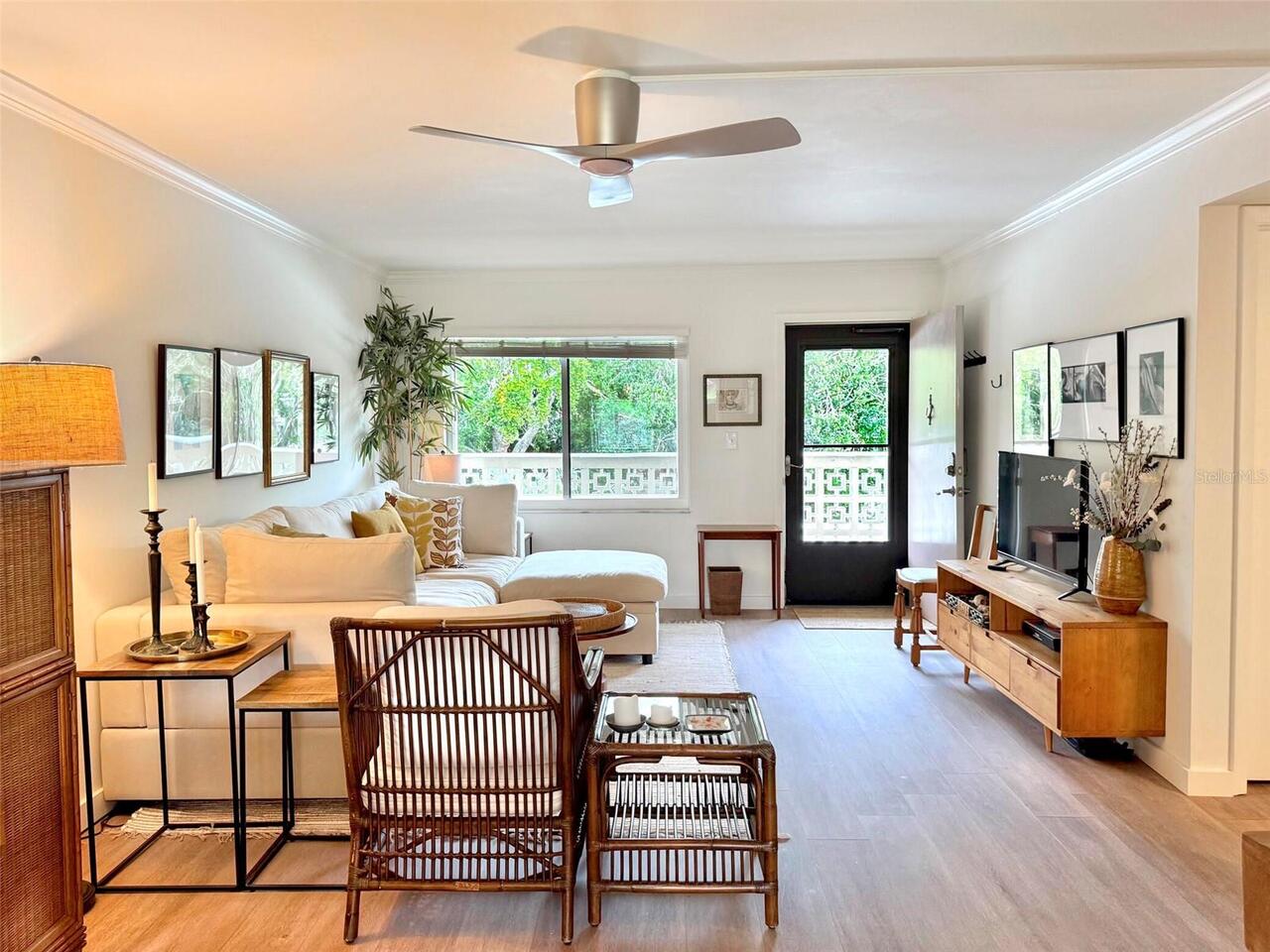 Listing Photo 6