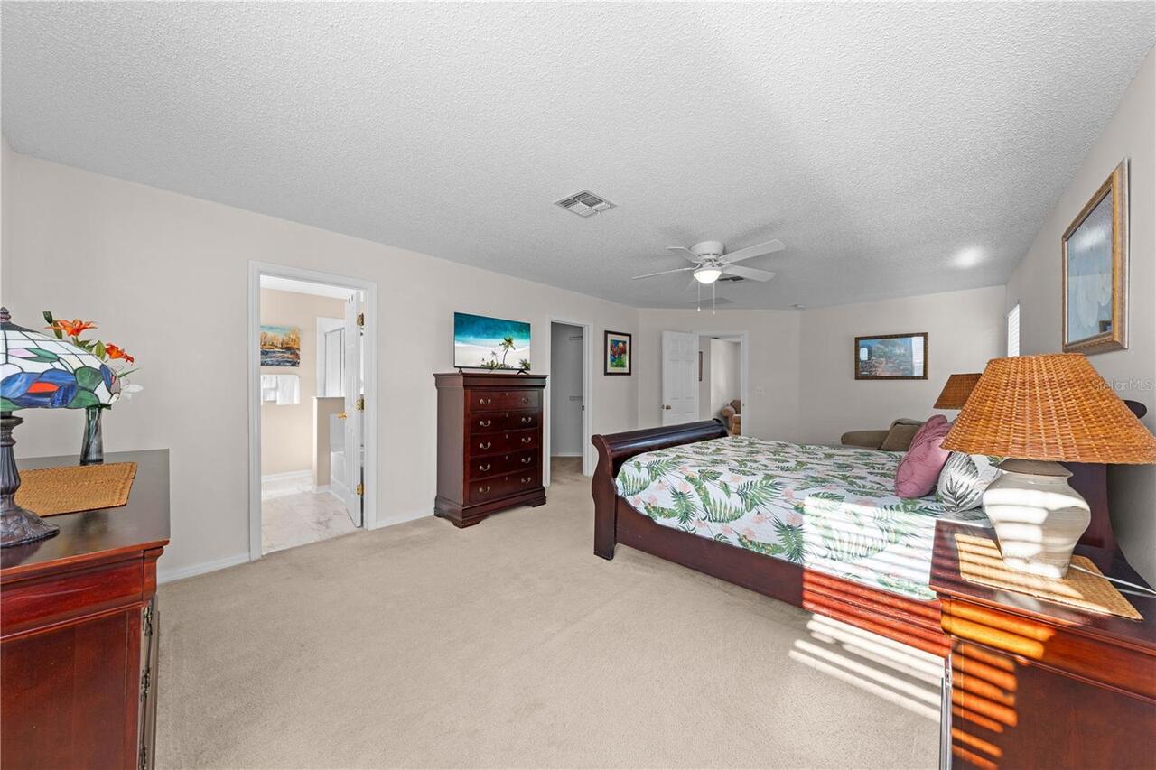 Listing Photo 34