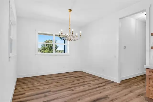 Listing Photo 29
