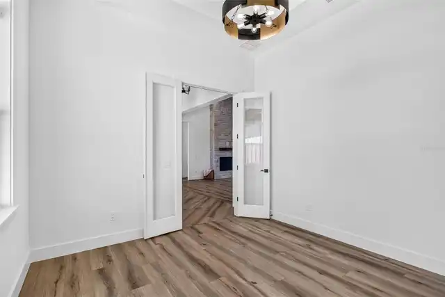Listing Photo 32