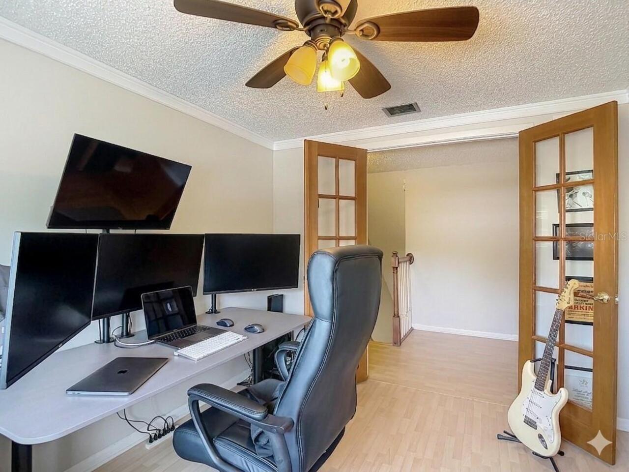 Listing Photo 8
