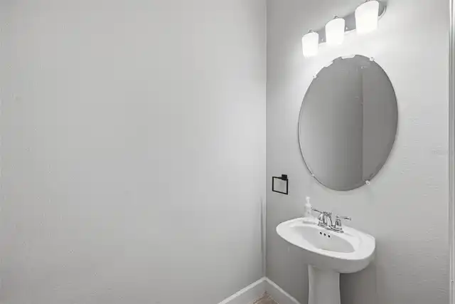 Listing Photo 28