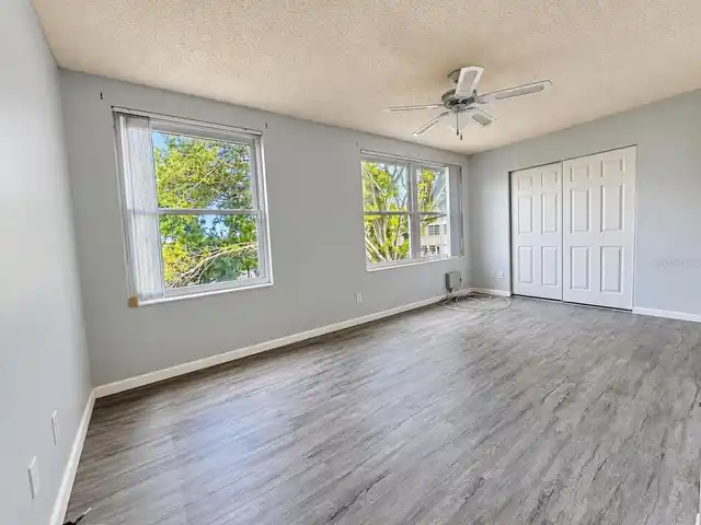 Listing Photo 20