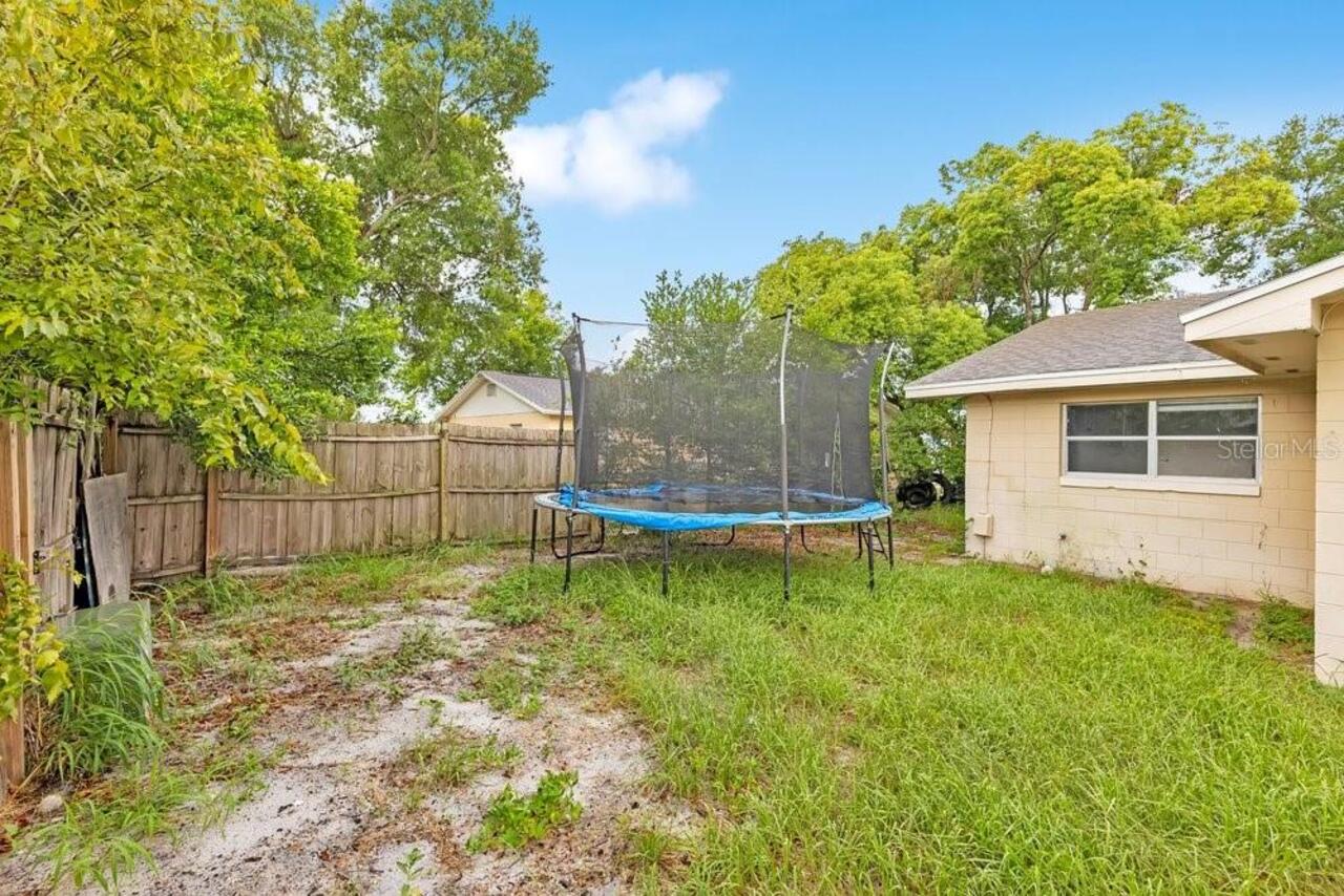 Listing Photo 25
