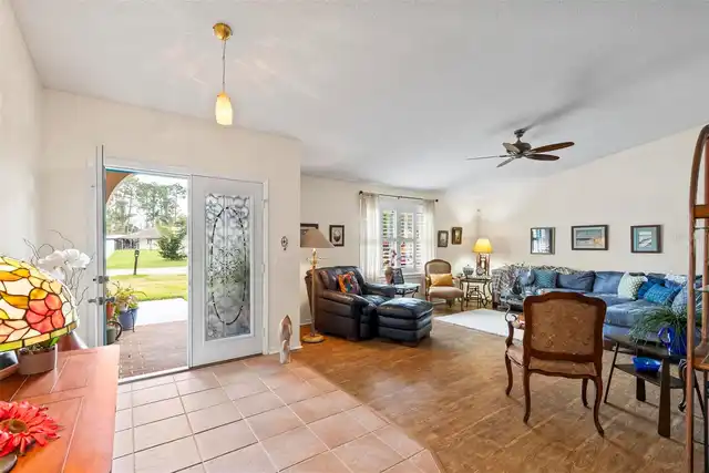 Listing Photo 7