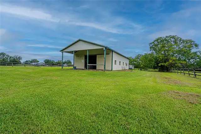 Listing Photo 43