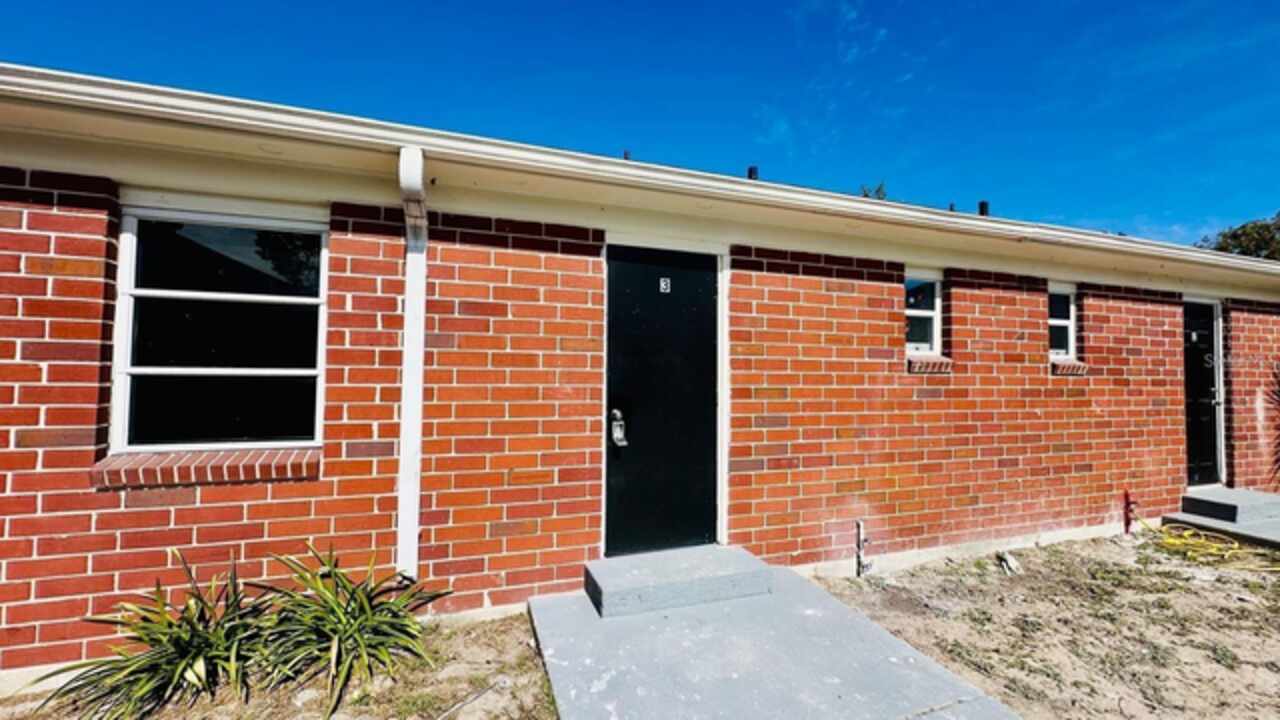 Listing Photo 8