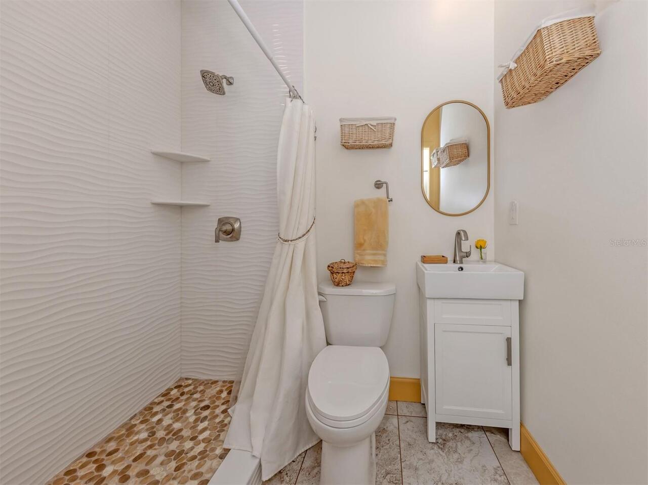 Listing Photo 25