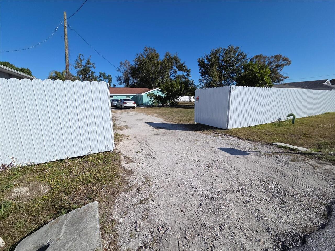 Listing Photo 7