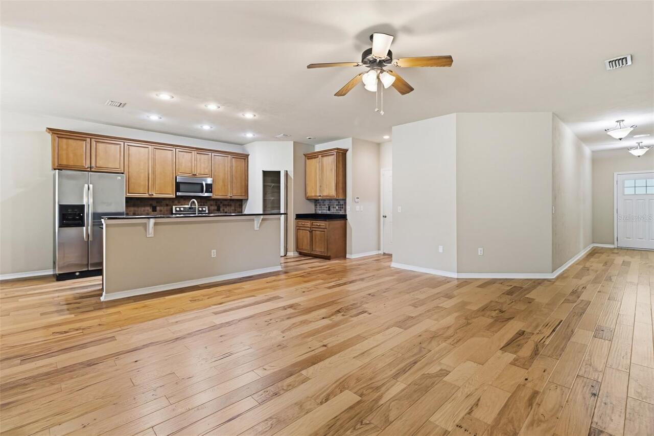 Listing Photo 15