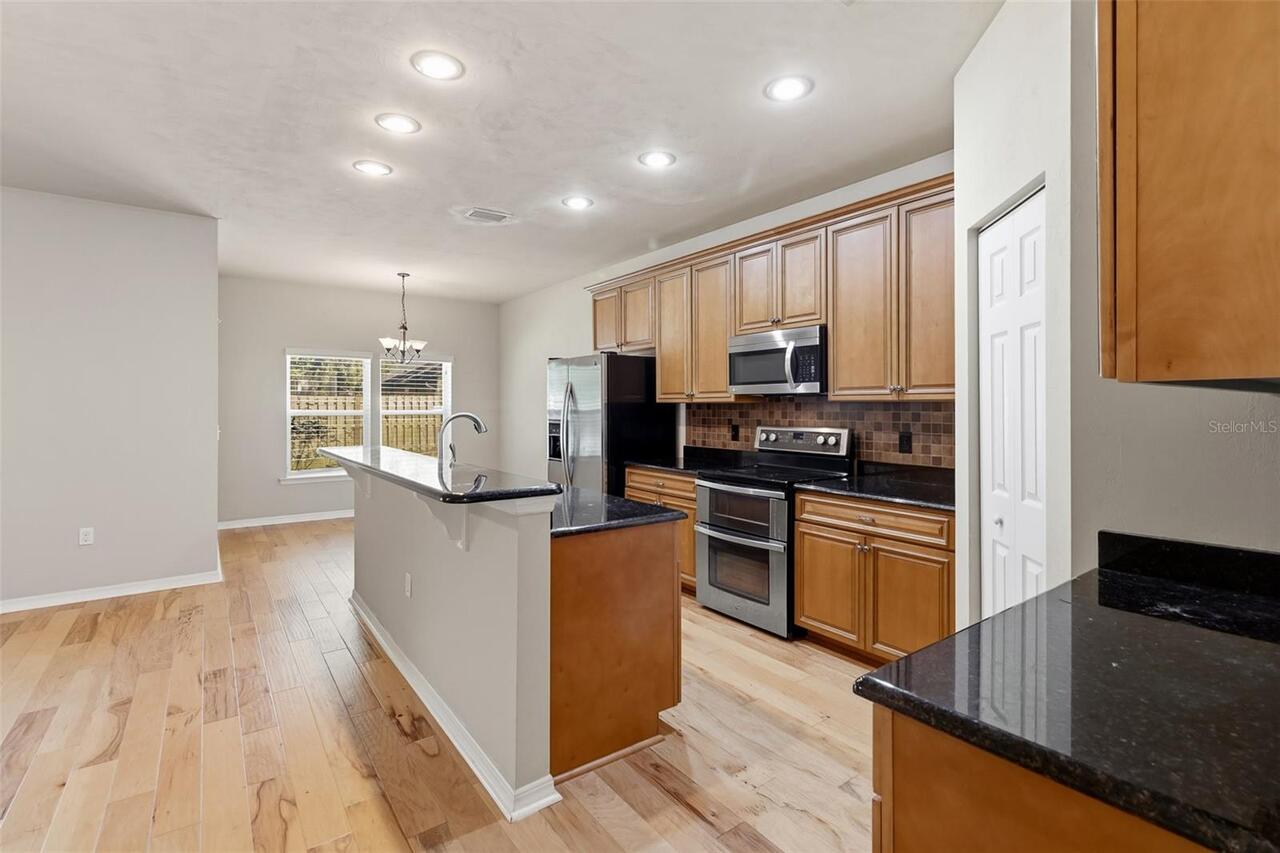 Listing Photo 16