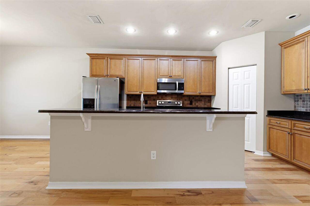 Listing Photo 17