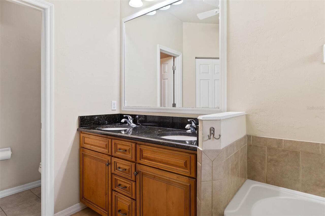 Listing Photo 32