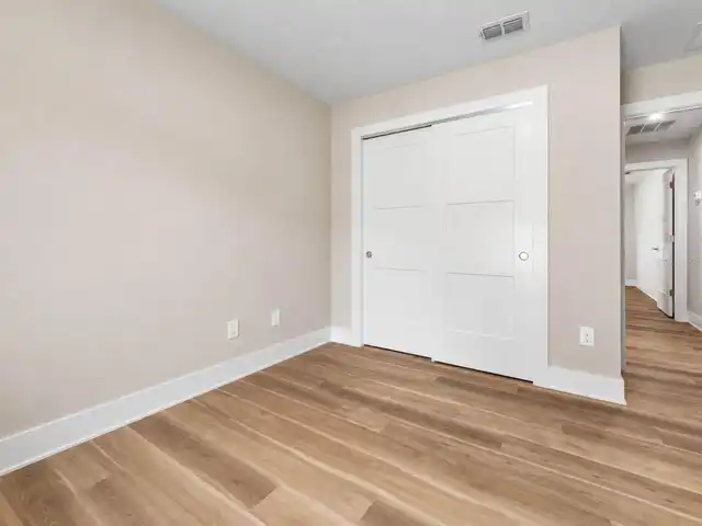Listing Photo 35