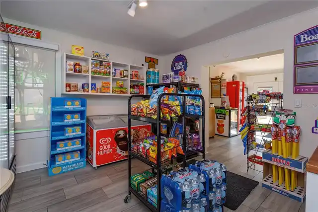Listing Photo 15