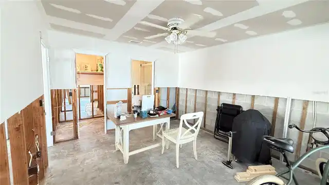 Listing Photo 18