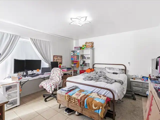 Listing Photo 21