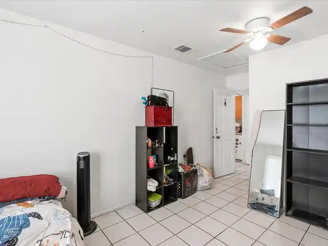 Listing Photo 23