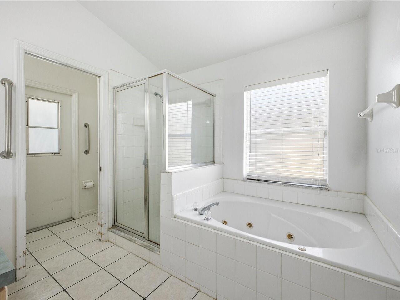 Listing Photo 24
