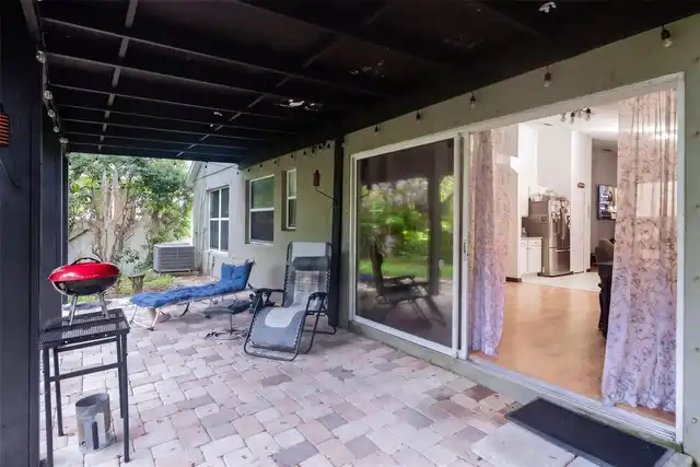 Listing Photo 18