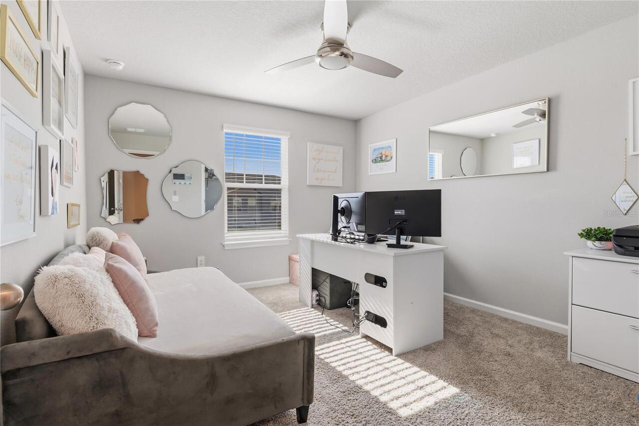 Listing Photo 17