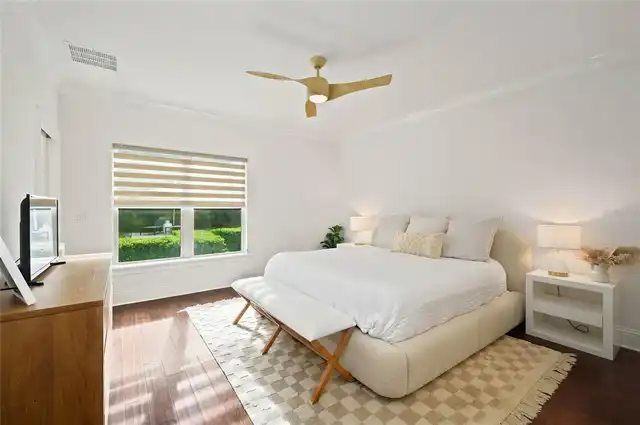 Listing Photo 21