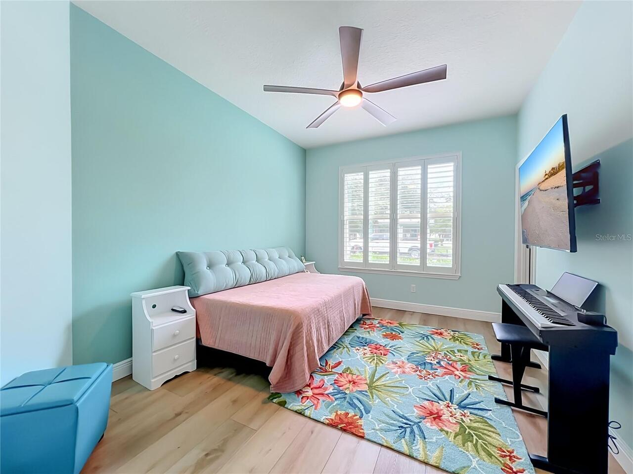 Listing Photo 15
