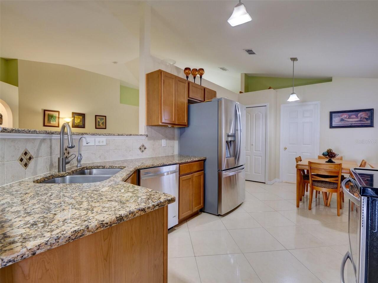 Listing Photo 15