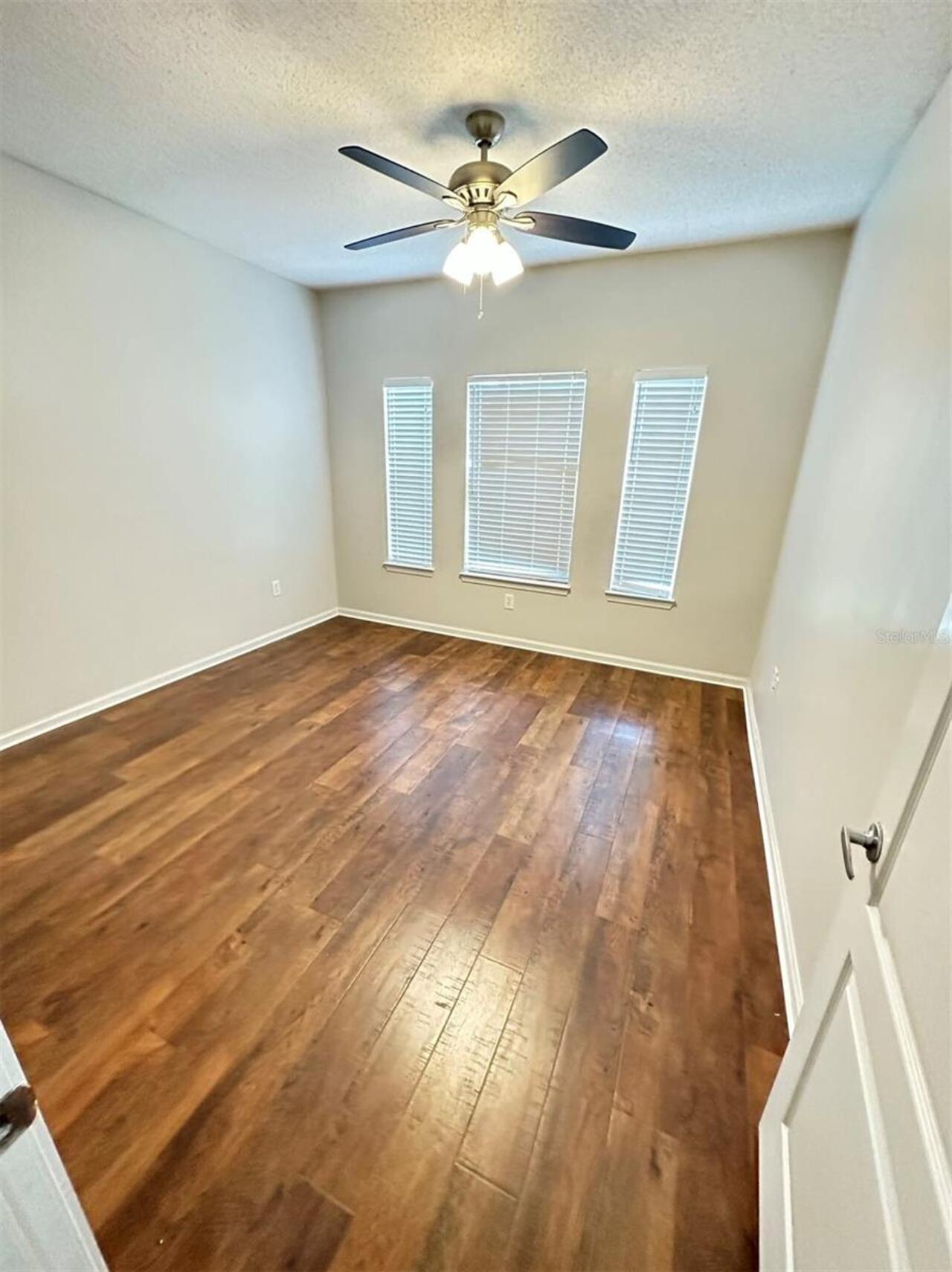 Listing Photo 20