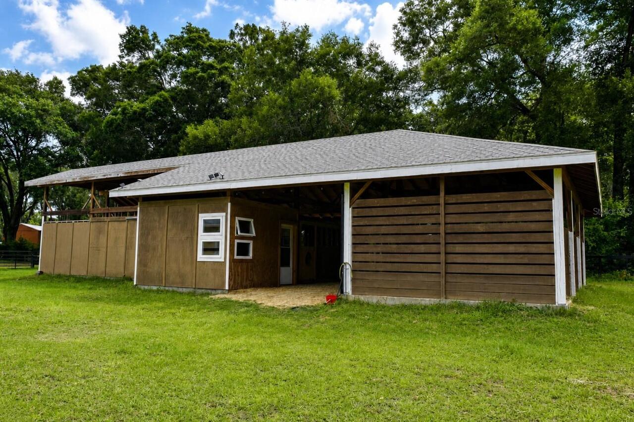 Listing Photo 11