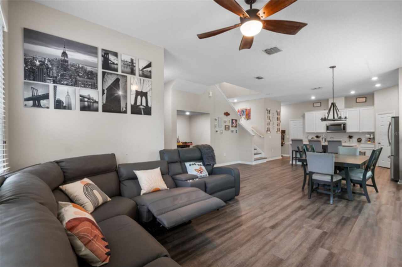 Listing Photo 10