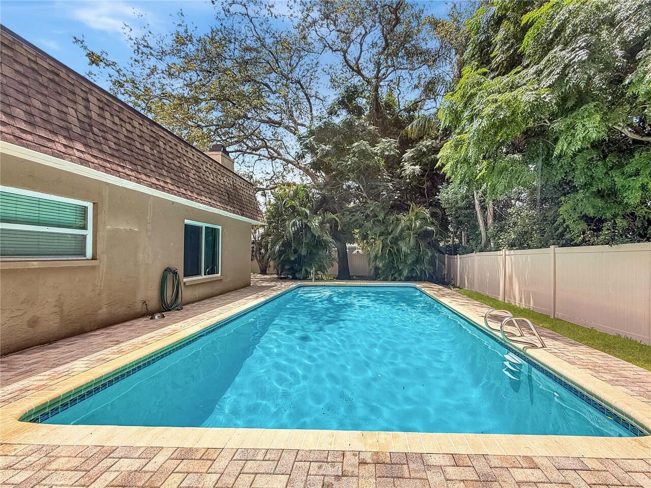 Listing Photo 13