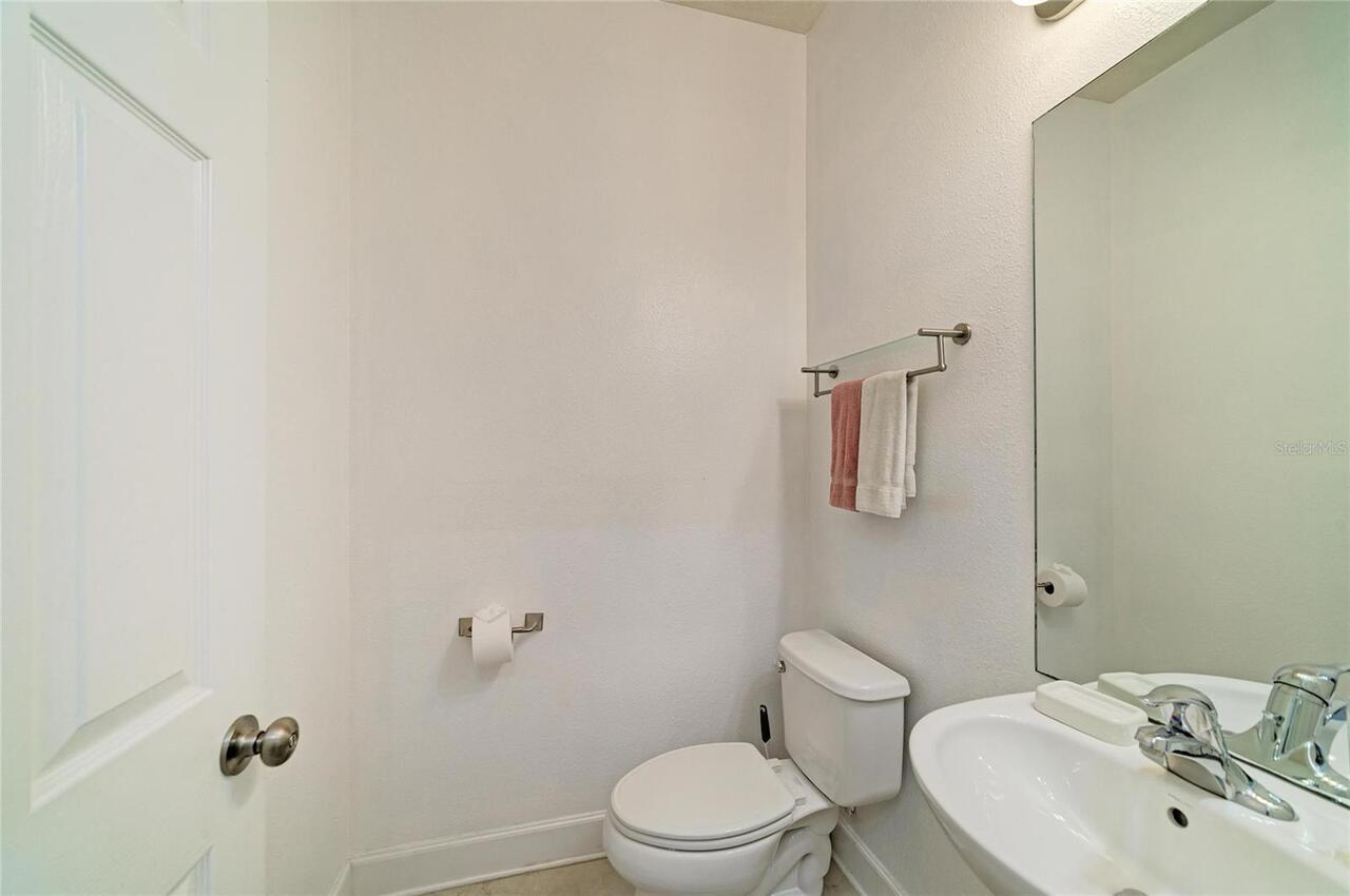 Listing Photo 14