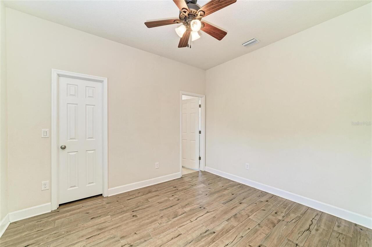 Listing Photo 44