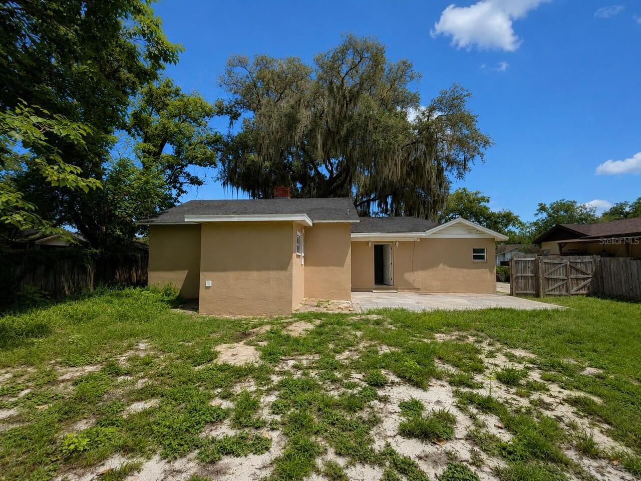 Listing Photo 14