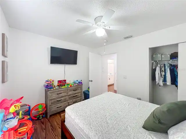 Listing Photo 21