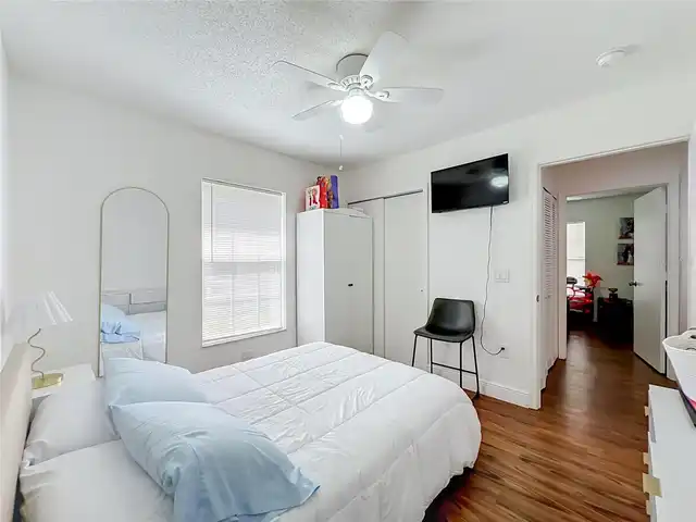 Listing Photo 22