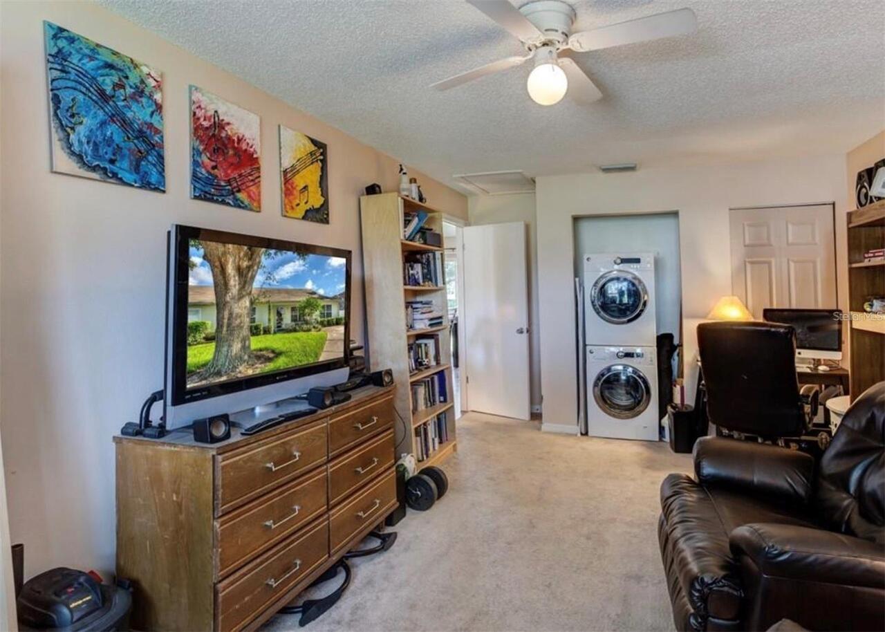 Listing Photo 14