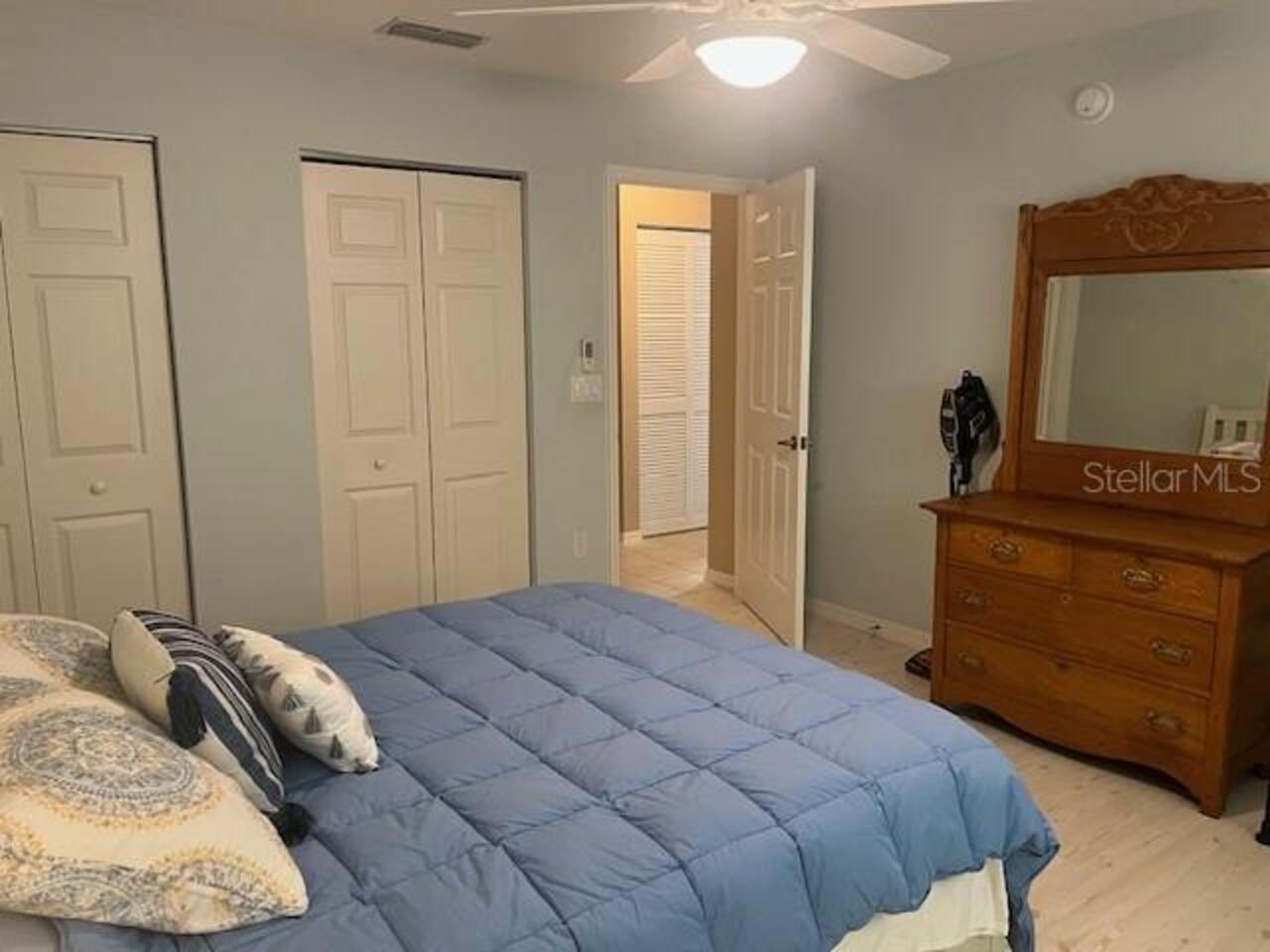 Listing Photo 9