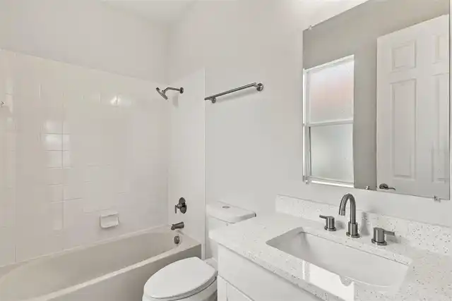 Listing Photo 34