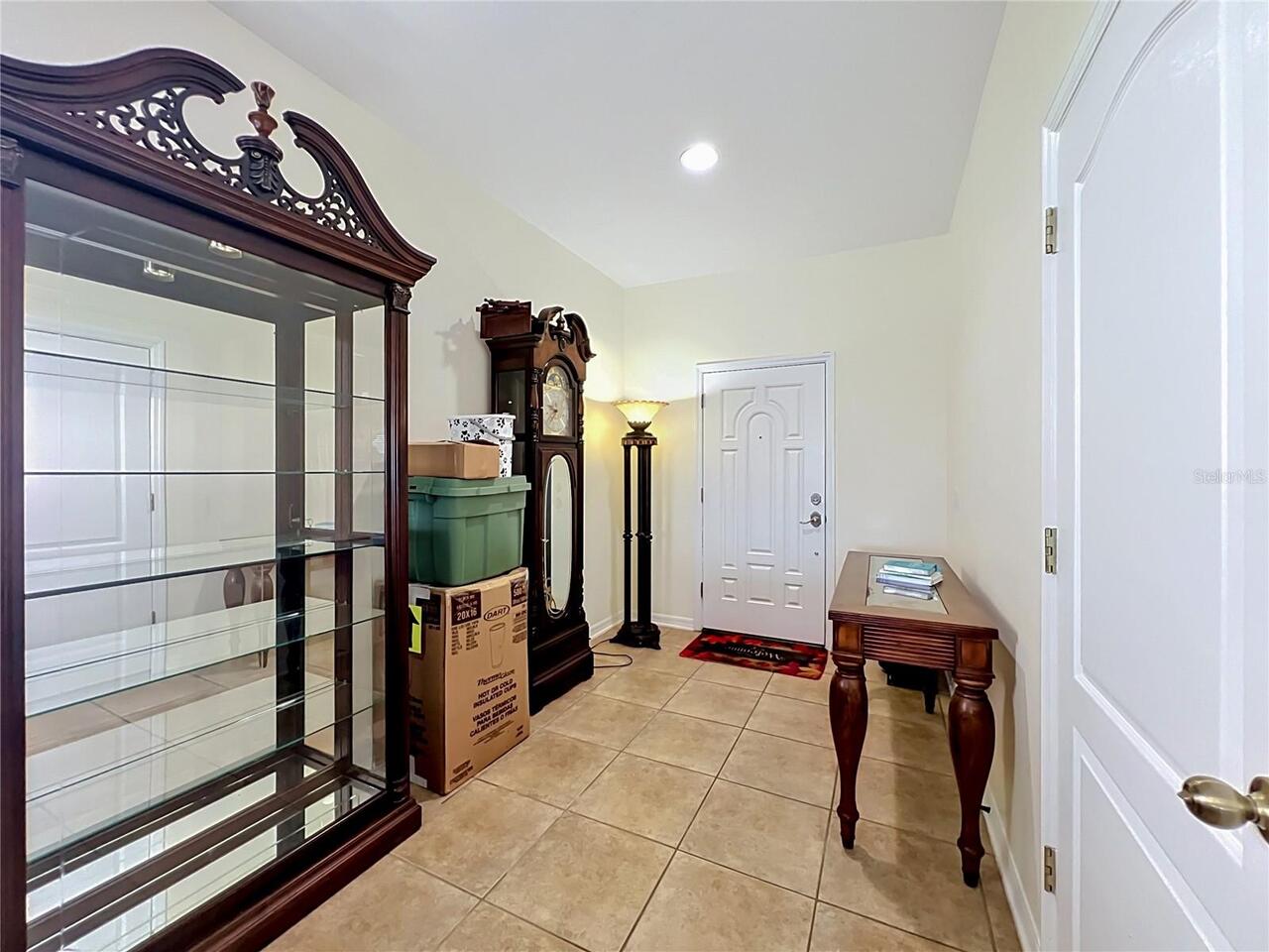 Listing Photo 8