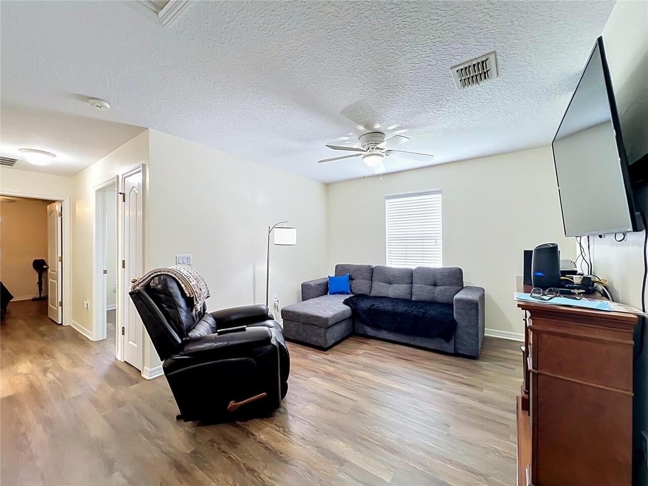 Listing Photo 29