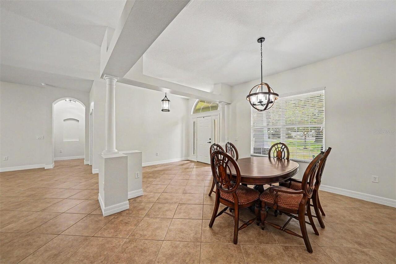 Listing Photo 12