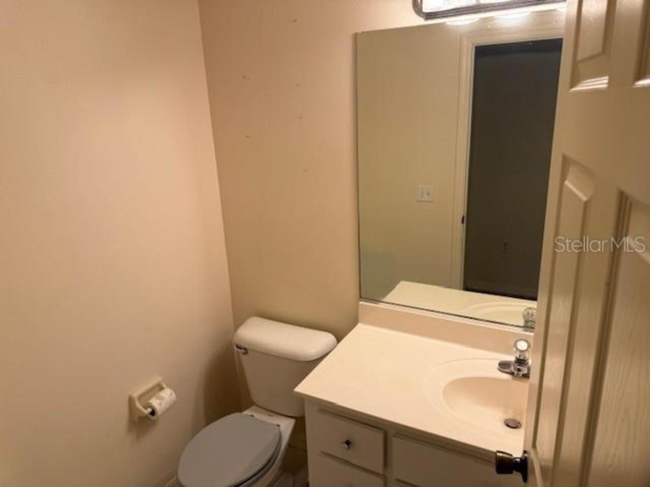 Listing Photo 12