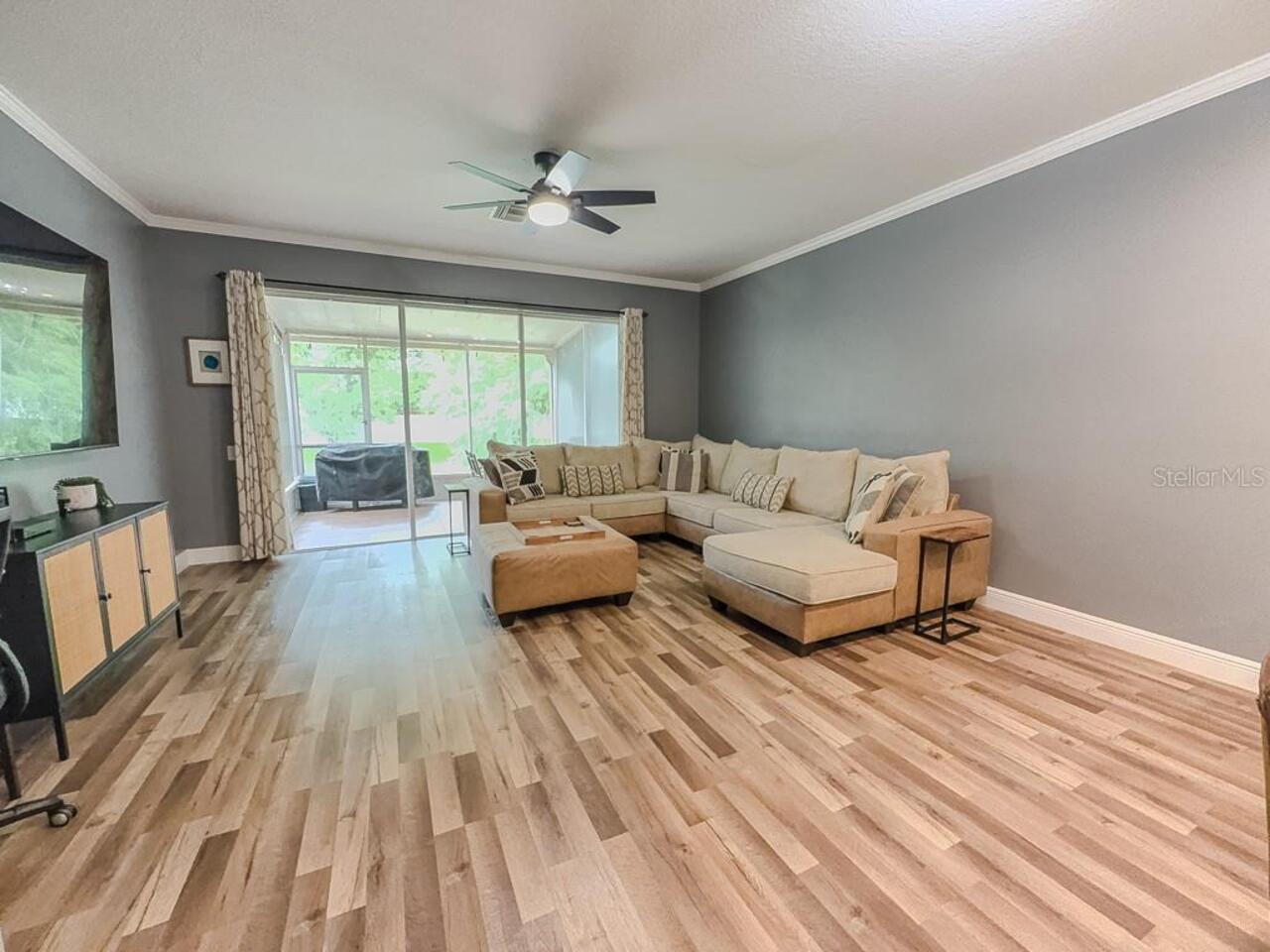 Listing Photo 14