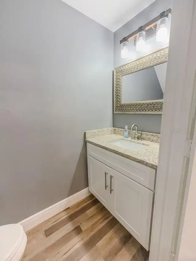 Listing Photo 19