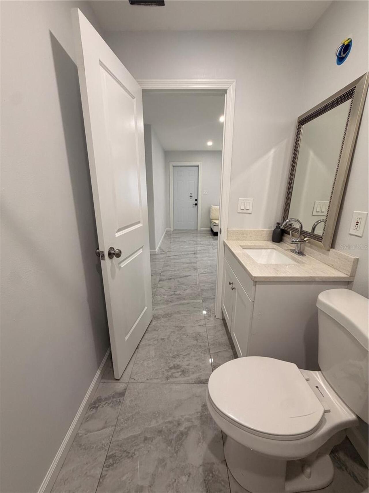 Listing Photo 9