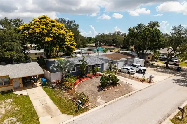 Listing Photo 37